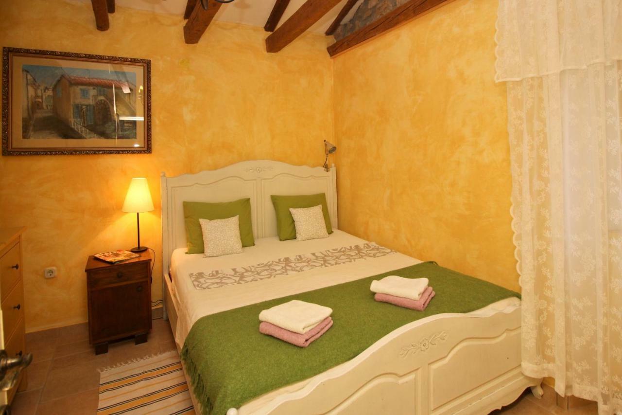 Apartment Olive Garden Punat Exterior foto